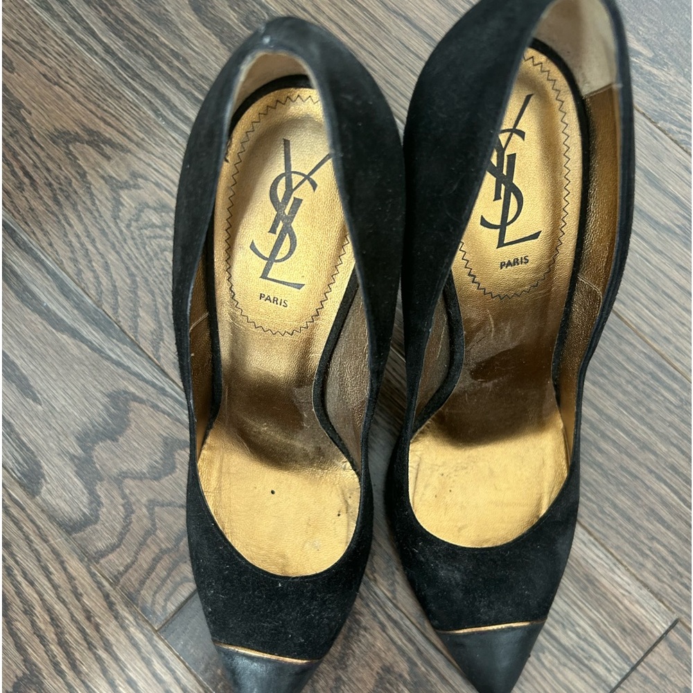 Great condition YSL heels